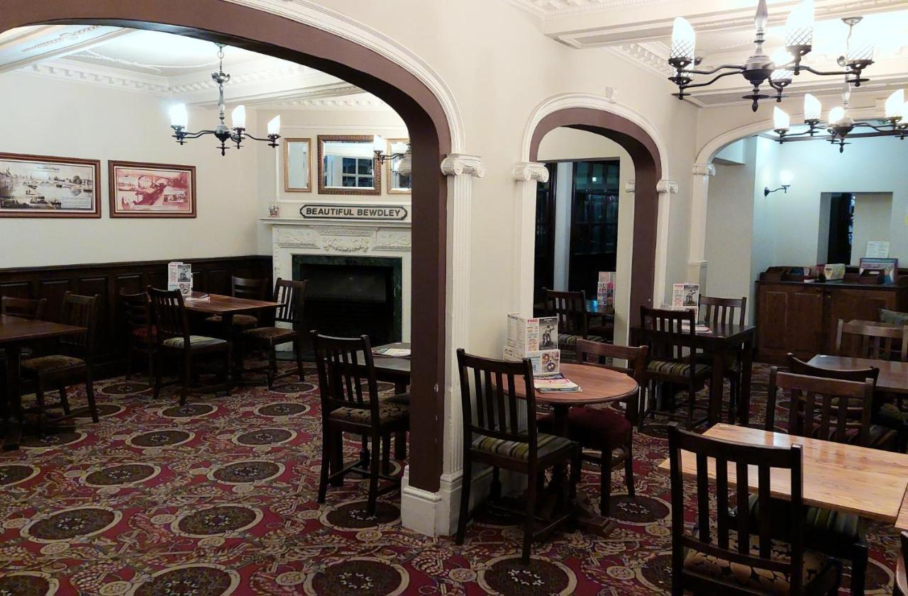 George Hotel Wetherspoon 비들리 외부 사진